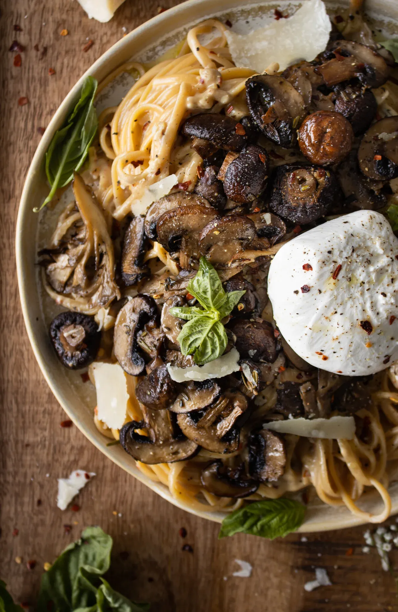Close angled shot of the mascarpone pasta with roasted mushrooms bowl
